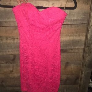 Pink lace bodycon dress